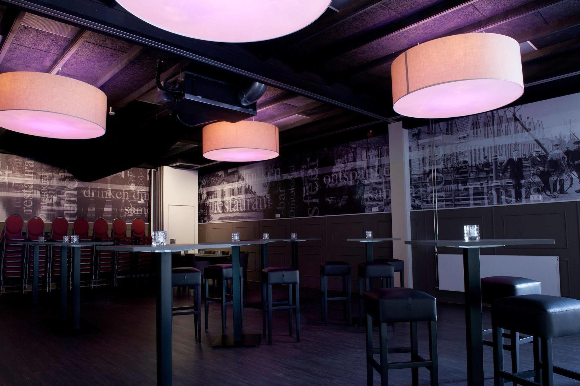 Hotel-Restaurant Thuis! Dinteloord エクステリア 写真